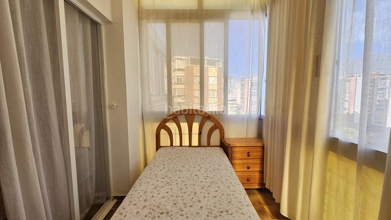 Foto edc6b6dd-8bc1-452f-907b-05555f86aa33. Àtic amb piscina a Playa Poniente Benidorm