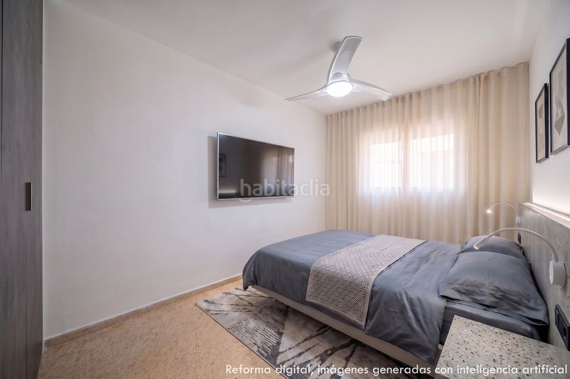 Foto e5ffde52-7844-41d2-95f7-7a85979e3497. Àtic a Centro Urbano Benidorm