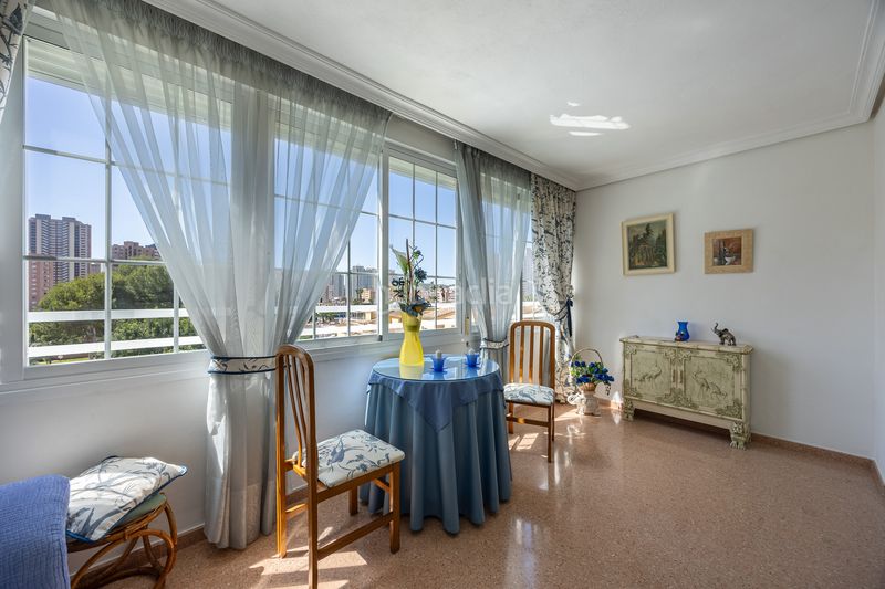 Foto a811815b-8797-41a7-b182-a5a3c3b99370. Pis amb piscina a cala Finestrat Finestrat