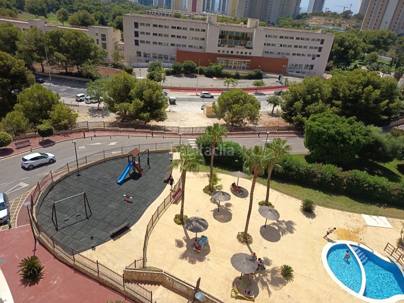 Foto 2158408b-17a3-4cd2-bb81-6412ef3d959e. Pis amb piscina a Via Parque Benidorm