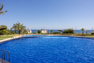 Appartement à Playa Poniente. Vivienda a la venta en zona de poniente reformada en una bonita