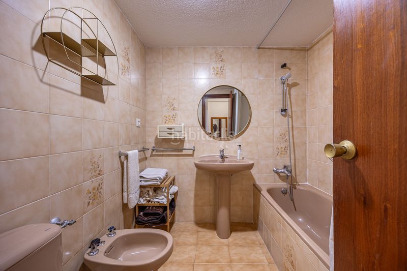 Foto 48b91ff5-352a-48c4-be5b-b44f0c5cd04a. Casa adossada amb piscina a Rincón Bajo Benidorm