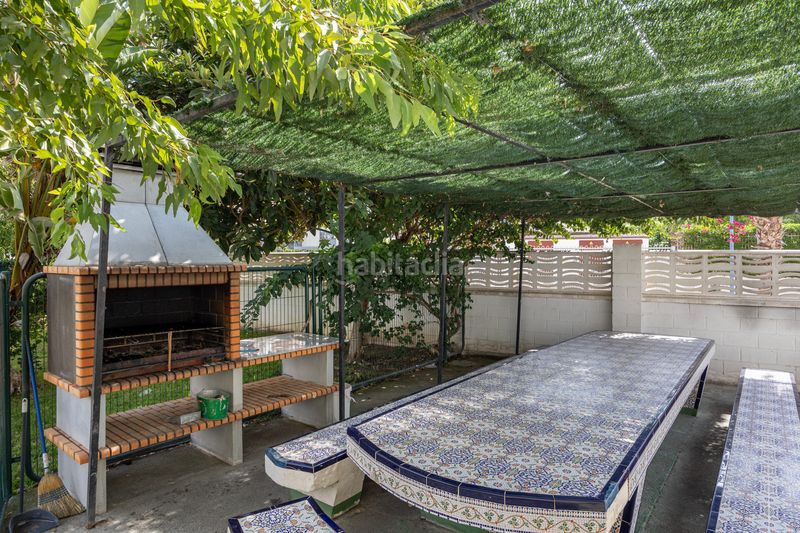 Foto 9554e50f-edcd-4c4c-a29c-fc8070514b4d. Casa adossada amb piscina a Rincón Bajo Benidorm