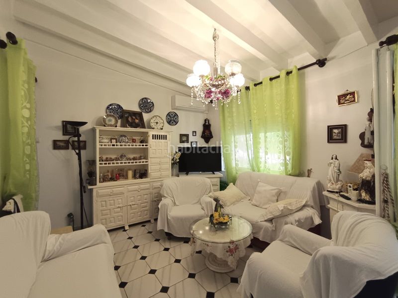 Foto 16ad3067-26b1-42d9-b208-496670bddd40. Casa a Colonia Madrid Benidorm
