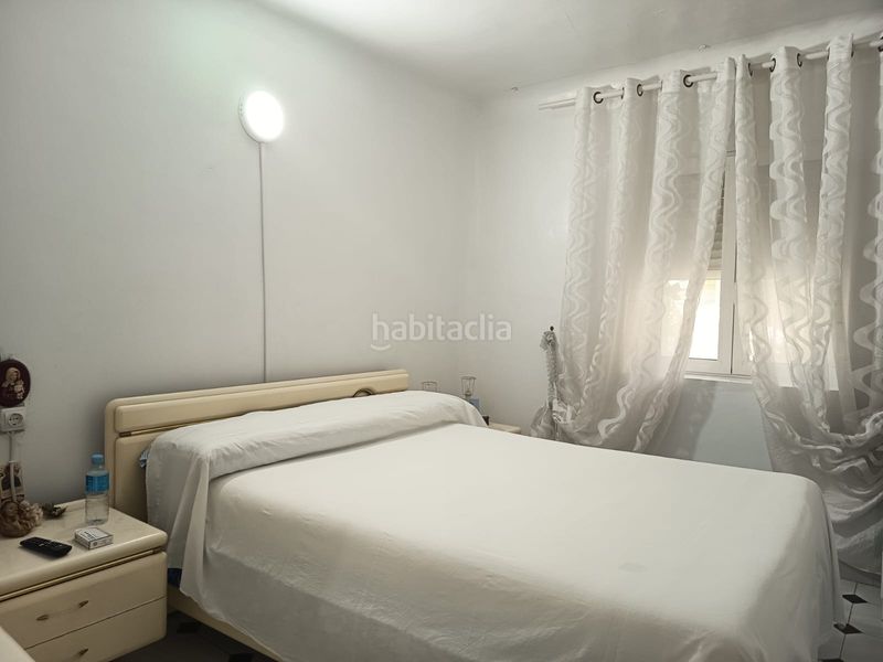 Foto 34fbdcf6-4ee5-4cd3-b69d-9c7538e8c1db. Casa a Colonia Madrid Benidorm