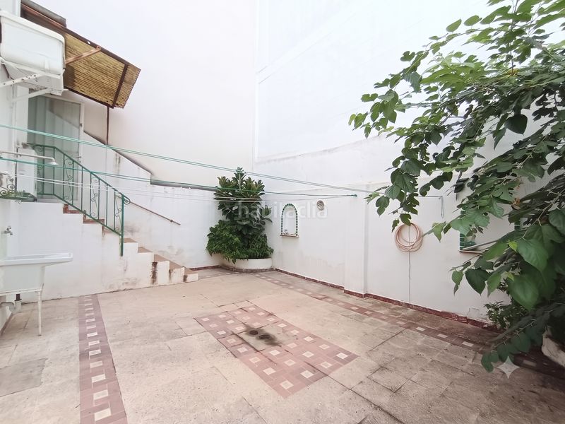 Foto 6ba72162-eae1-42b2-a2ed-9c01a4053277. Casa a Colonia Madrid Benidorm
