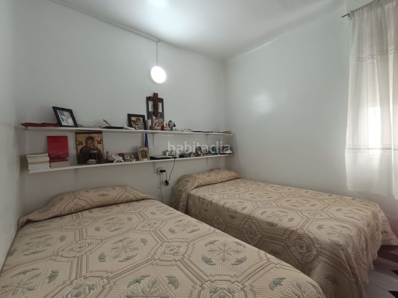 Foto fafa4d89-99be-4c66-8e16-af1b72505ab6. Casa a Colonia Madrid Benidorm