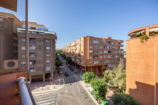 Appartement in Colonia Madrid. Vivienda de 1 dormitorio con terraza y bajo coste de mantenimien