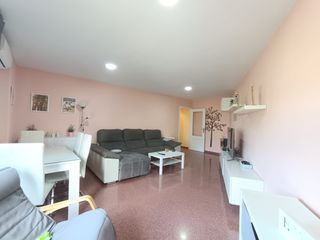 Flat in Casco urbano. Piso 2 dorm en polop con garaje