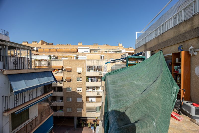 Foto 0c8c2af4-0f6e-49d0-a34a-d0f81d8853eb. Àtic a Centro Urbano Benidorm
