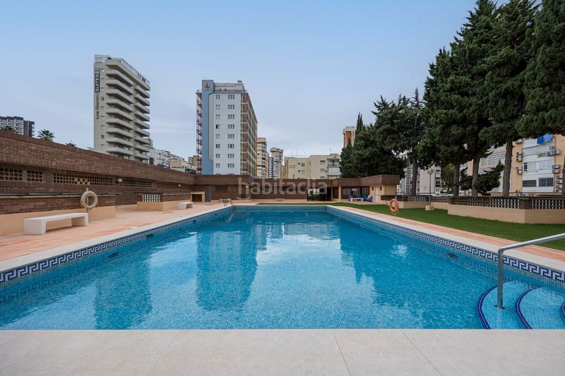 Foto 759cd8e3-3599-44f1-a557-4ed87f5f02a6. Àtic amb piscina a Playa Levante Benidorm