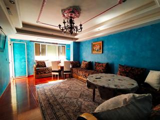 Appartamento in El Pilar. Piso de 100 m²con balcon