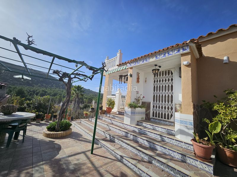 Foto 67c62dba-5b3c-48f4-b825-5a1aad2dff2c. Xalet amb xemeneia aparcament piscina a Alcora (l´)