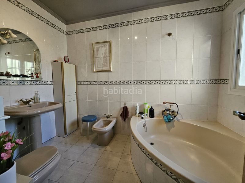 Foto cbb8efe2-28dc-4a4f-9b65-d0a7581d5da9. Xalet amb xemeneia aparcament piscina a Alcora (l´)