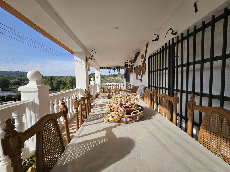 Foto cbe0ac35-2308-4010-9368-969d02efcadc. Xalet amb xemeneia aparcament piscina a Alcora (l´)