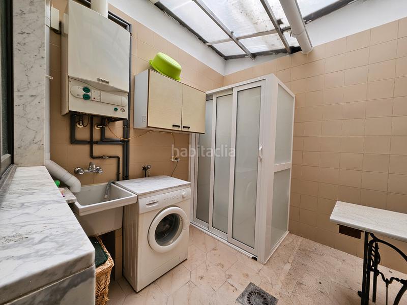 Foto 9cee9f0f-59b7-4630-b08b-c6dd9377654e. Haus mit kamin heizung parking in Centro Villarreal / Vila - real