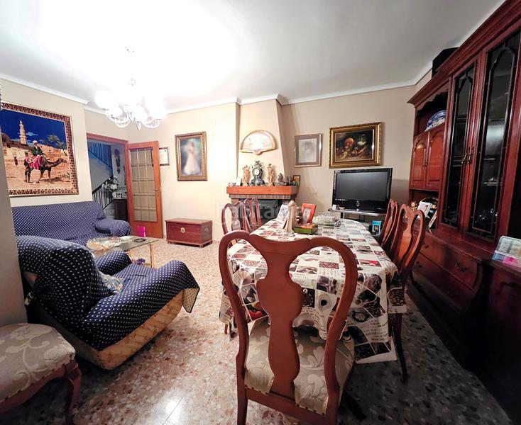 Foto b37bc6a8-e01b-4a09-9ca6-e6a9392d482e. Haus mit kamin heizung parking in Centro Villarreal / Vila - real