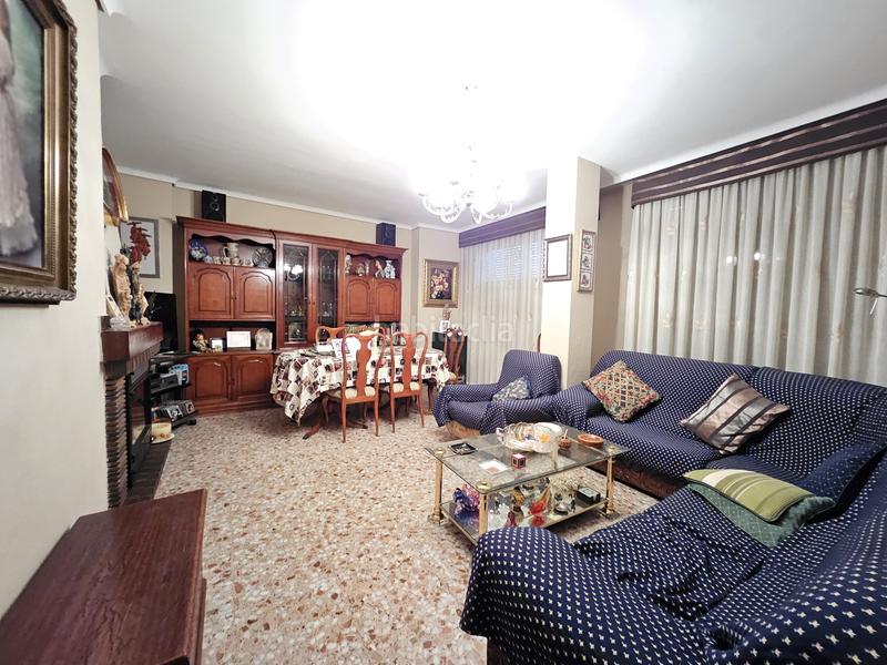 Foto f680b73c-132c-45fd-8c7c-558f4446c91d. Haus mit kamin heizung parking in Centro Villarreal / Vila - real