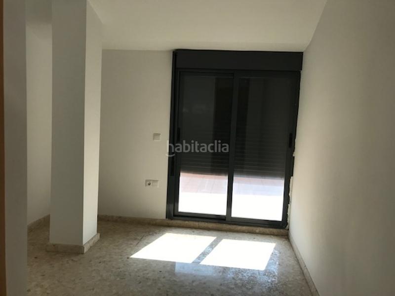 Foto d7dfe4f6-705d-4350-8a8d-af01f4cefa98. Àtic amb aparcament a Centro Villarreal / Vila - real