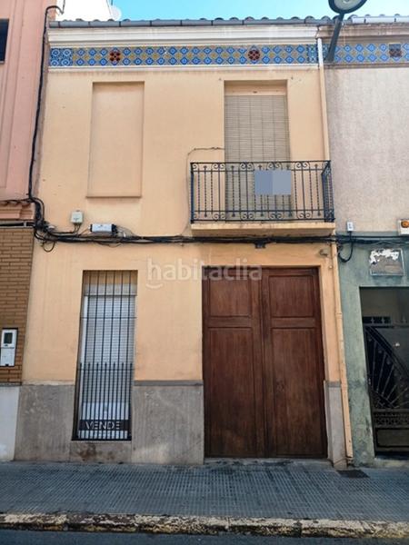 Foto 2d256f33-6a2f-4725-a524-84c8641c7c42. Casa  con patio y terraza en Avenida Alemania-Italia Villarreal / Vila - real