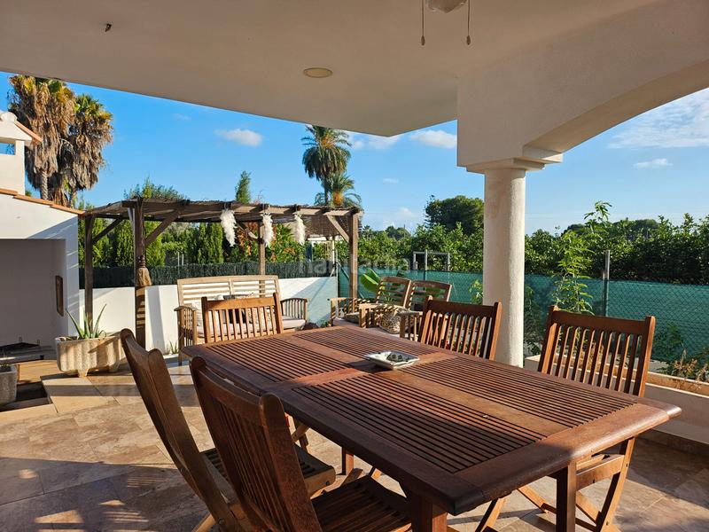 Foto df7abc50-3b0a-4174-9b96-589eb075d637. Xalet amb xemeneia aparcament a Piscinas Villarreal / Vila - real