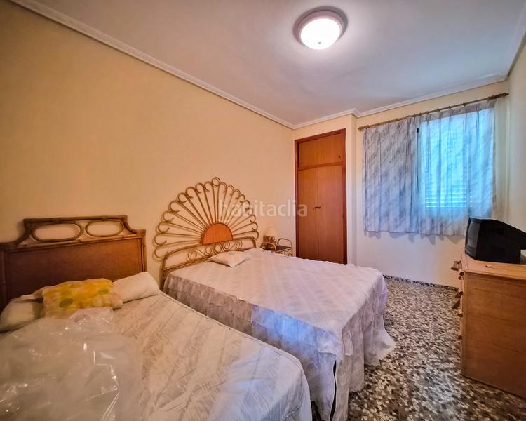 Foto 1036706b-0529-494d-aa52-2634e18d7afe. Chalet mit kamin parking in Playa Burriana