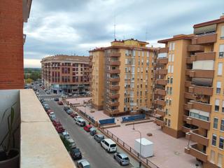 Pis  Carrer manuel sanchis guarner. Piso con balcón en mayorazga