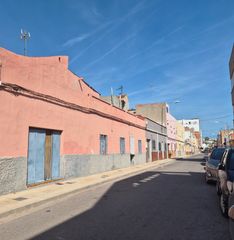 Casa a Avenida Alemania-Italia
