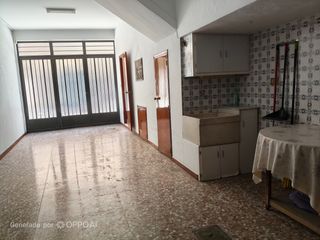Casa en Avenida Alemania-Italia