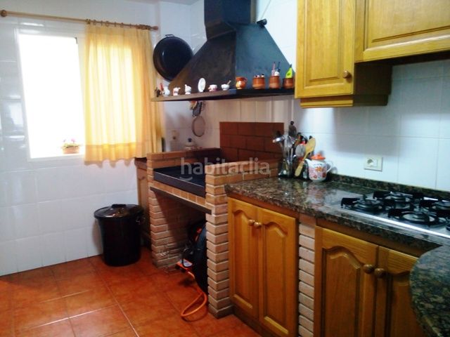 Foto 84e0ff62-f555-4098-84b5-31d584356e0d. Casa amb xemeneia a Centro Villarreal / Vila - real