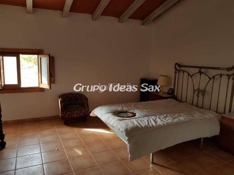 Foto 2884d710-7cfd-43f8-8df7-c0f978d8ecdf. Finca rústica a Yecla