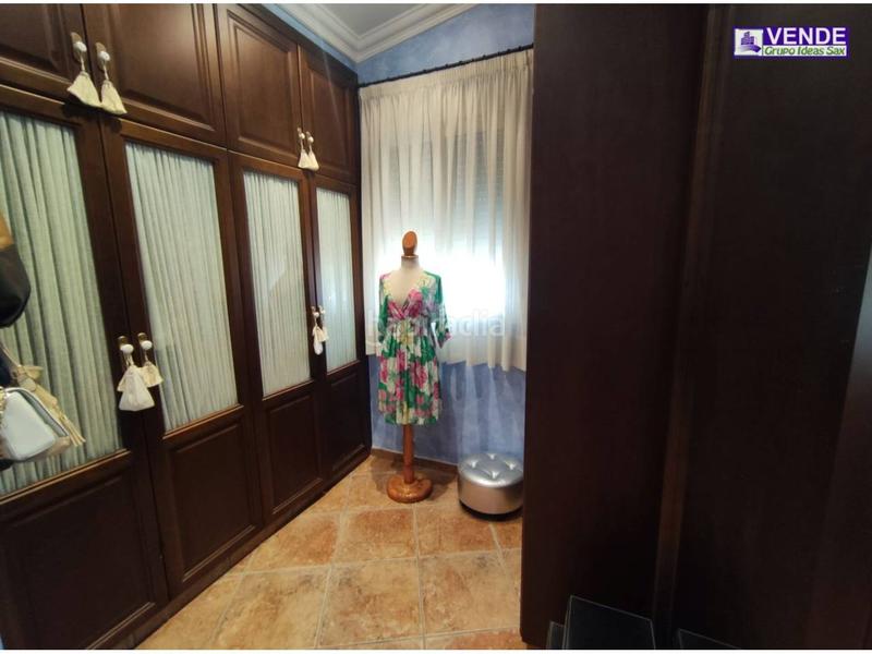 Foto 1670f709-aa0a-4fdd-8e8c-b815bf779ea9. Casale con parcheggio in Sax