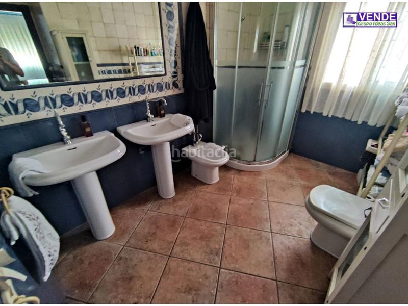 Foto ae71a45b-0e90-4008-a4b0-68186c89ef09. Casale con parcheggio in Sax