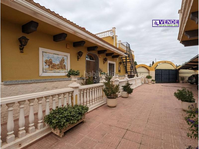 Foto 16c97cf6-57fc-46b9-b416-738b88eb81b5. Masía en poligono 4 112 chalet en venta en Sax