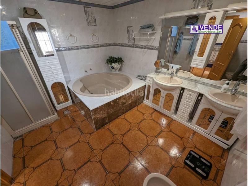 Foto 7539a58e-6298-426e-8a47-77ca0cc212d3. Masía en poligono 4 112 chalet en venta en Sax