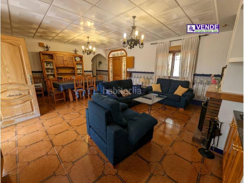 Foto 78c36ce7-e9e3-4b62-9422-77a095403f4e. Masía en poligono 4 112 chalet en venta en Sax