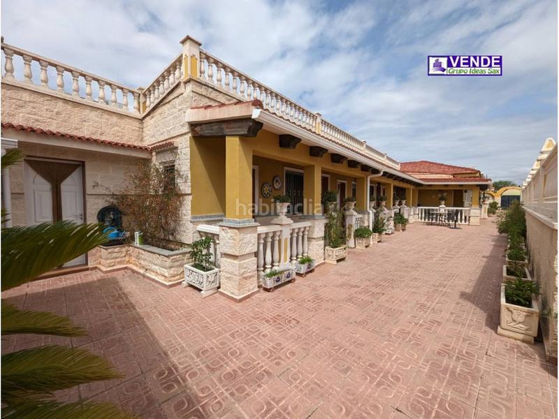 Foto cabe899c-6605-4772-8abb-b4df837bcee8. Masía en poligono 4 112 chalet en venta en Sax