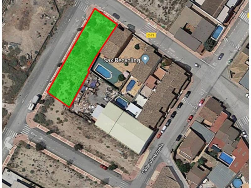 Foto f2b764af-506d-480d-8886-d632a2496845. Terreny residencial a Sax