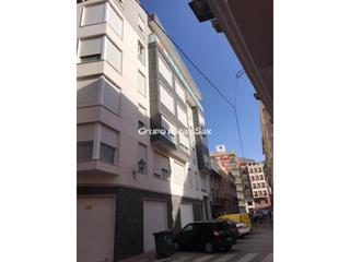 Aparcament cotxe  Castelar. Parking en venta en sax