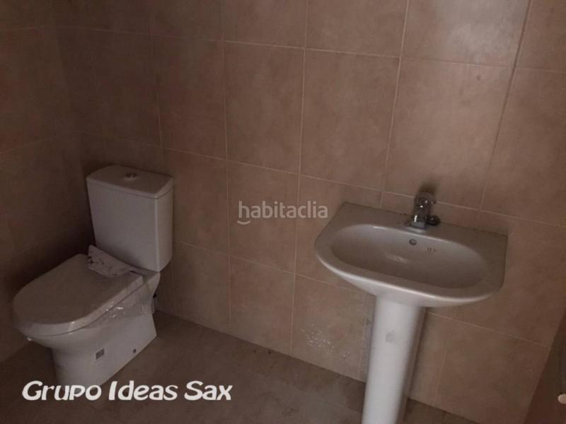 Foto 79b6c9c3-620d-4de4-ba21-cff577d76dcd. Geschäftsraum in Sax