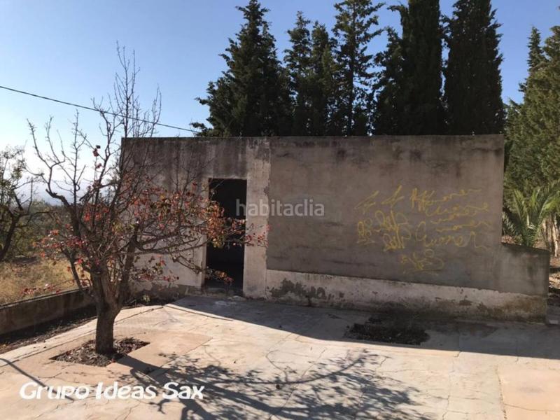 Foto ca3c05da-572c-4c2f-9e89-0126512f5bb9. Masia a Salinas