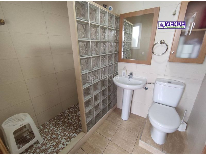 Foto 6eea74a2-bc73-45a0-8831-173774a1b0d9. Casa adossada a Sax