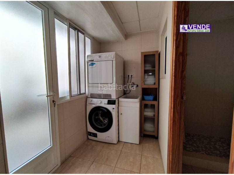Foto a9137587-0813-4bf9-9a16-61629ff438b1. Casa adossada a Sax