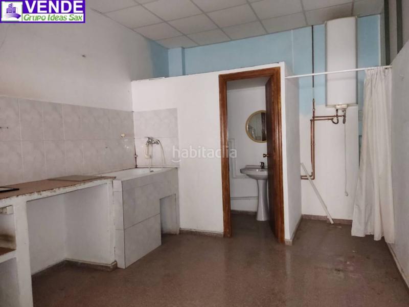 Foto 3799cd10-598e-4ff2-a4e1-0d5f4dd7af55. Locale commerciale in pascual carrión 2 in Sax