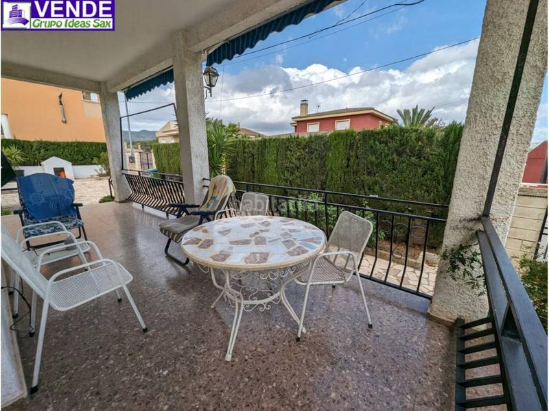 Foto e1792a94-6ce8-4c1b-a86e-a1931cdf770b. Chalet  unifamiliar en venta en calle miguel hernández en Salinas