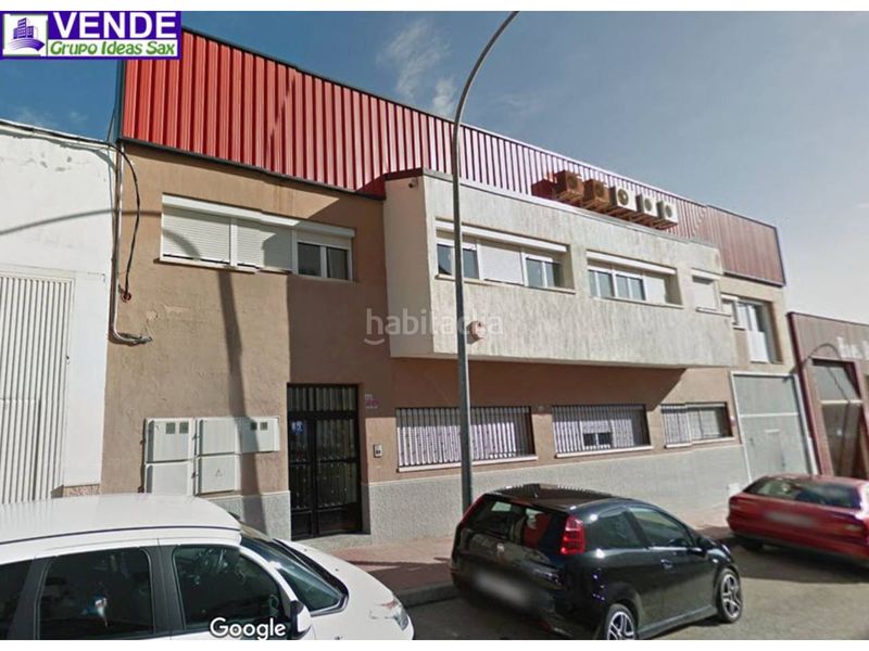 Foto e09bf101-2490-4ec3-8589-56bc13187608. Nau industrial a Sax