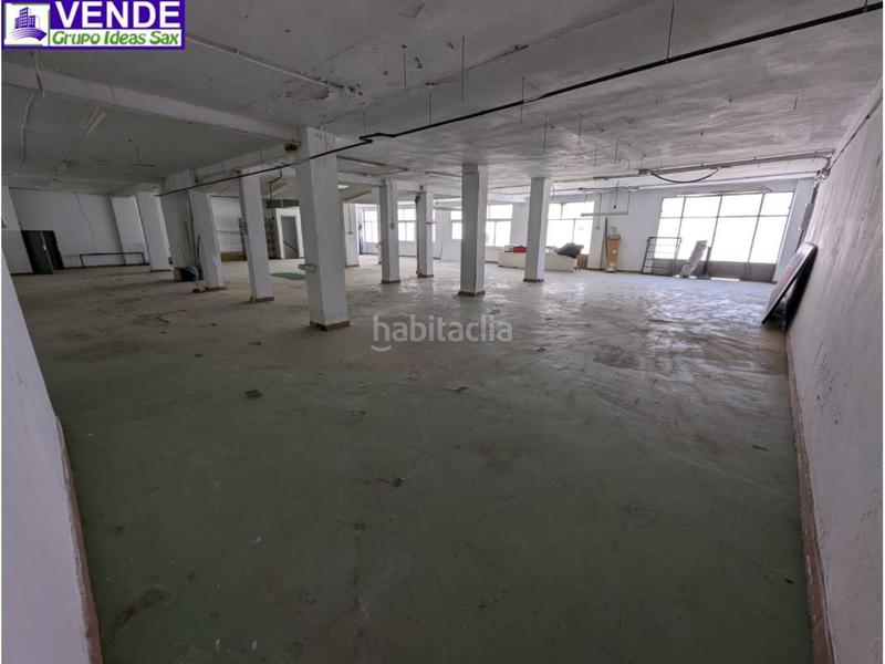 Foto 2480767a-a1ad-441d-8b37-407d97f4ffa1. Edificio  céntrico en venta en Sax