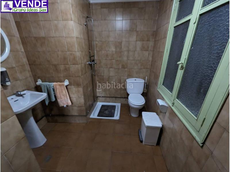 Foto 2a97e16c-58b1-4a4e-a550-49e672dca448. Edificio  céntrico en venta en Sax