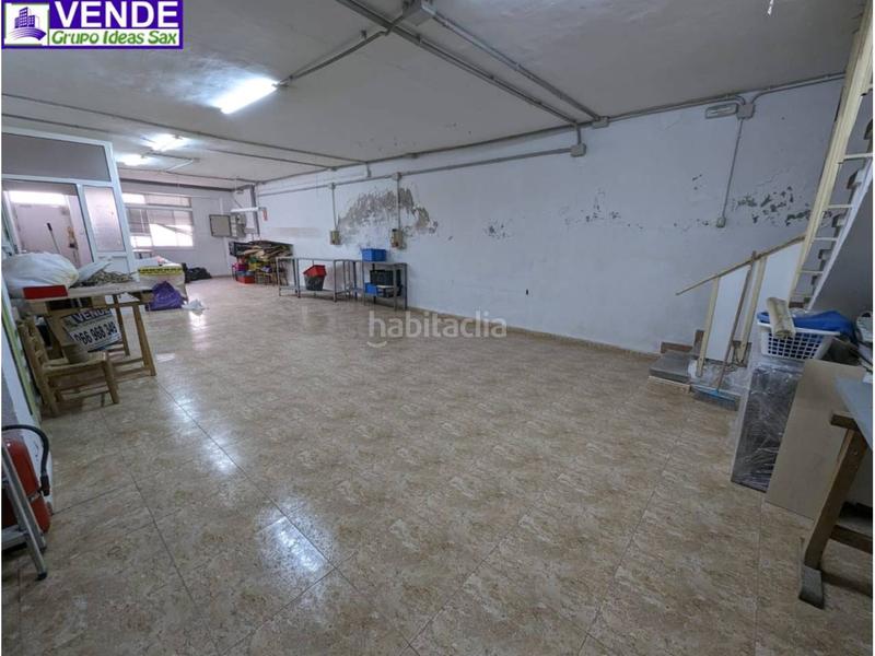 Foto 577a96f4-559f-455f-9da5-27c7dc8e97c5. Edificio  céntrico en venta en Sax