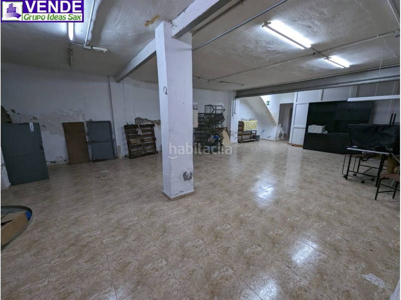 Foto 83ad4a8e-98e2-4161-ba89-dde8a4d74796. Edificio  céntrico en venta en Sax